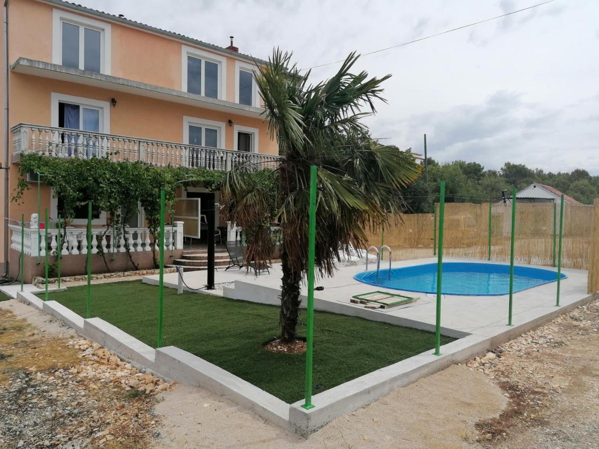 Apartmani Bruna Bilice Vrulje  ภายนอก รูปภาพ