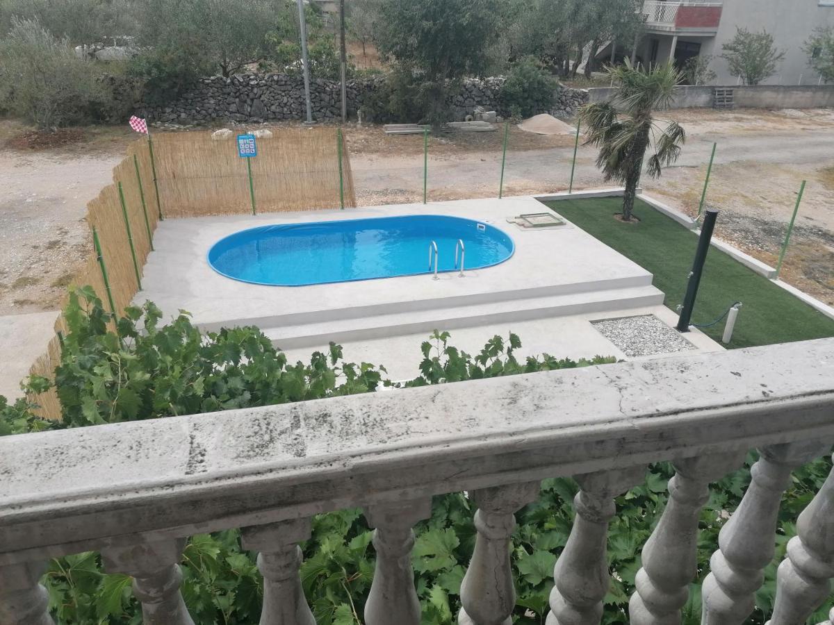 Apartmani Bruna Bilice Vrulje  ภายนอก รูปภาพ