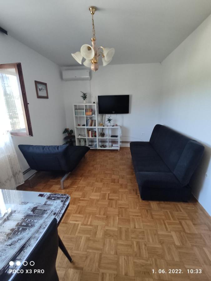 Apartmani Bruna Bilice Vrulje  ภายนอก รูปภาพ